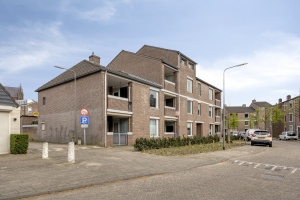 3 Rooms Rooms,1 BathroomBathrooms,Woonhuis,Te Koop,1660