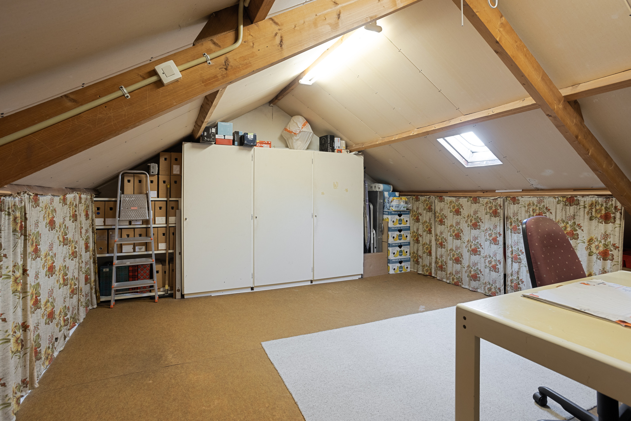 5 Rooms Rooms,1 BathroomBathrooms,Woonhuis,Te Koop,1662