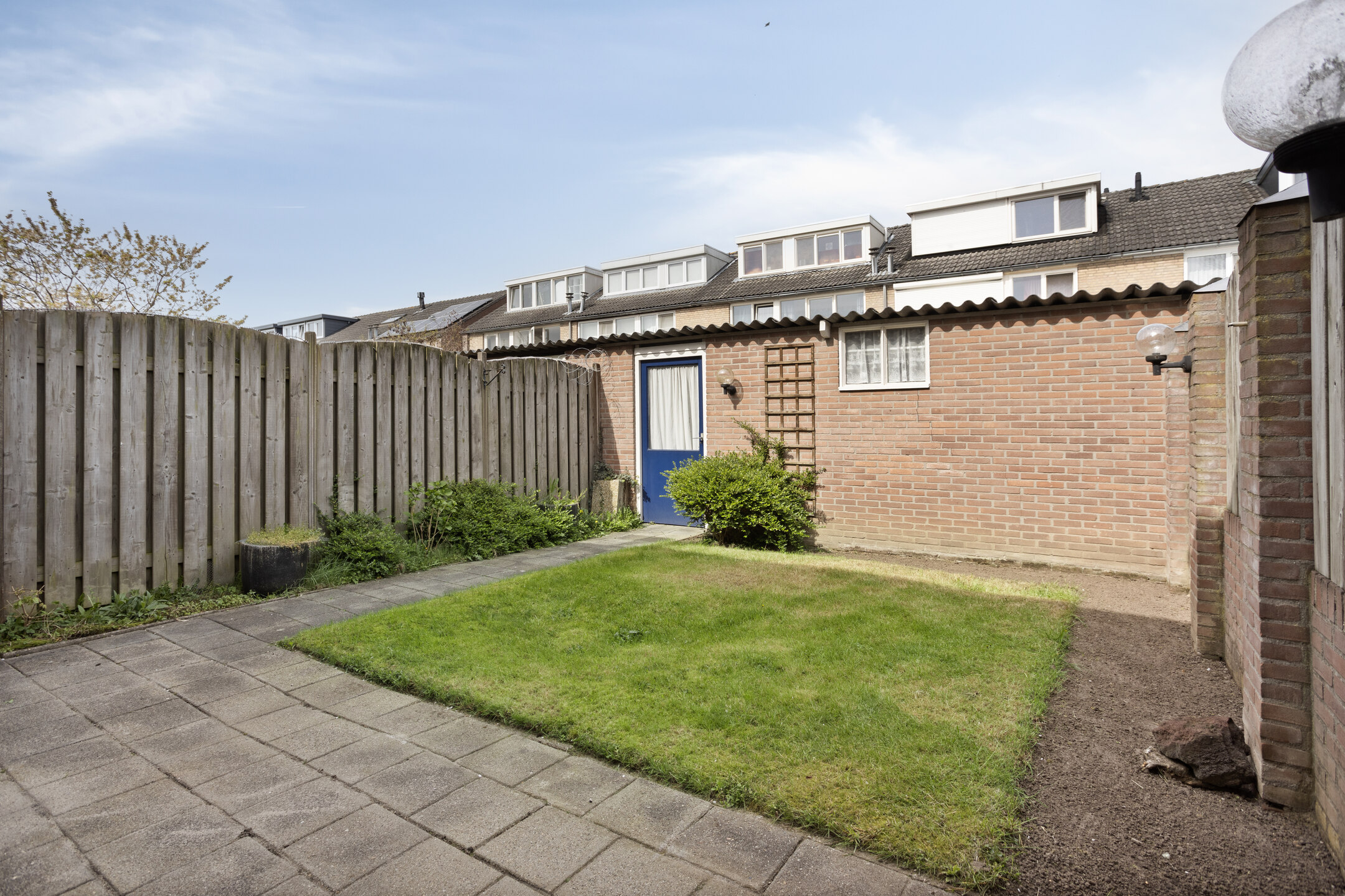 5 Rooms Rooms,1 BathroomBathrooms,Woonhuis,Te Koop,1662