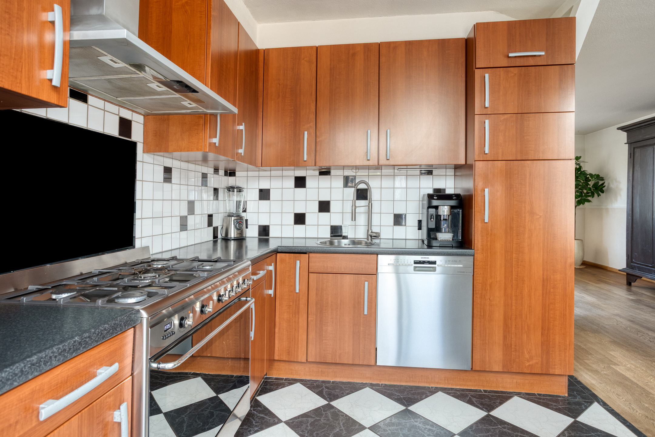 5 Rooms Rooms,Woonhuis,Te Koop,1666
