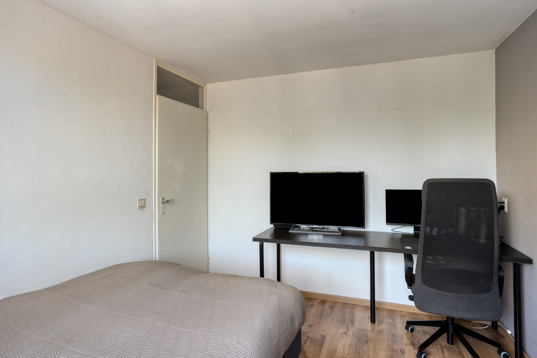 5 Rooms Rooms,Woonhuis,Te Koop,1666