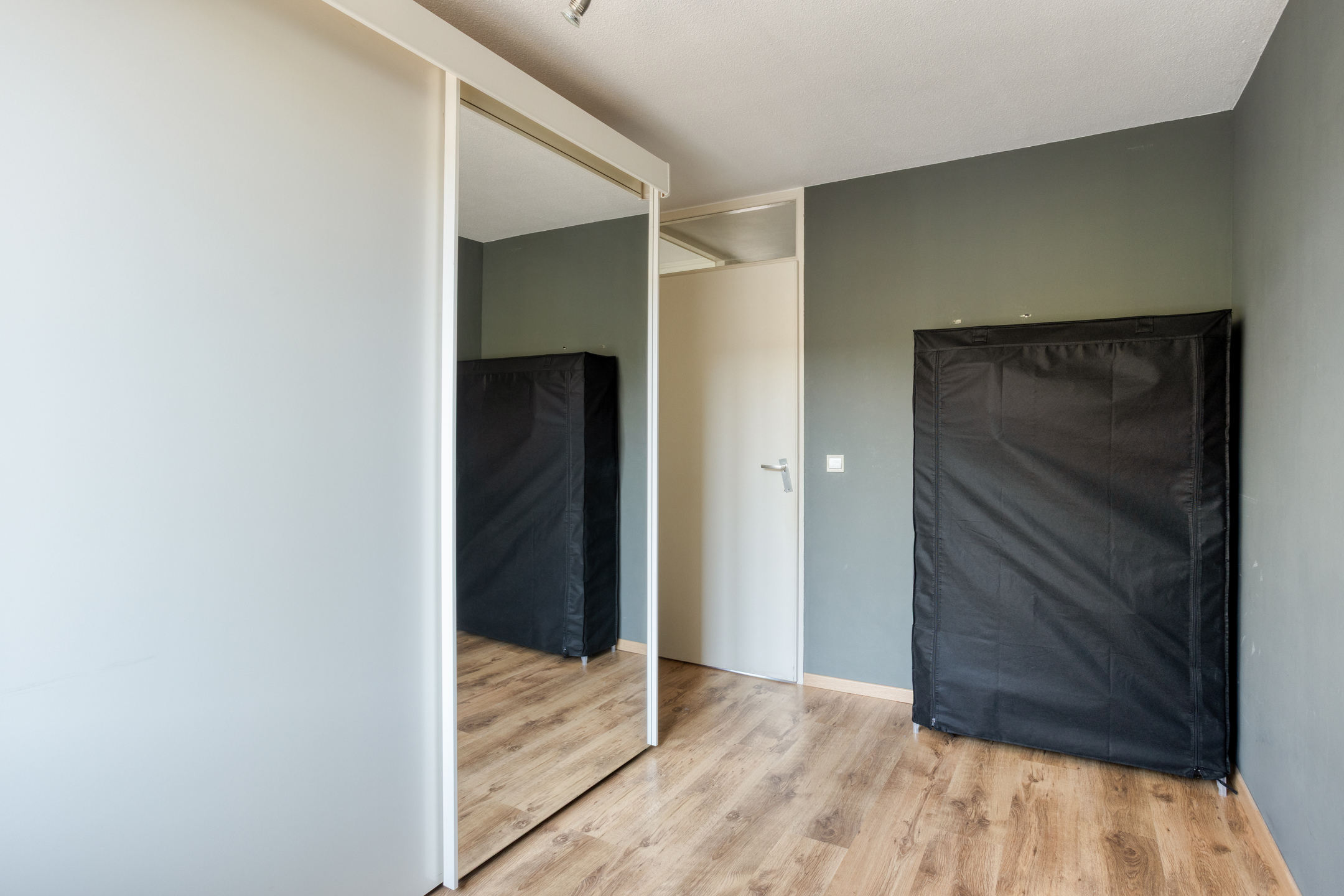 5 Rooms Rooms,Woonhuis,Te Koop,1666