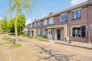 5 Rooms Rooms,Woonhuis,Te Koop,1666