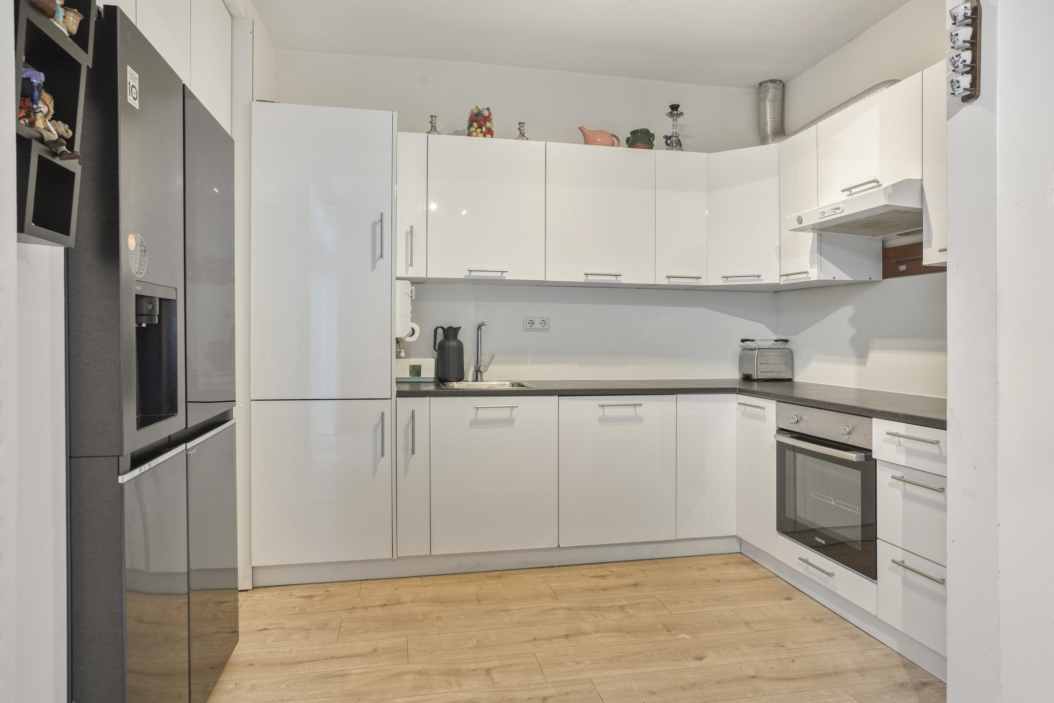 5 Rooms Rooms,1 BathroomBathrooms,Woonhuis,Te Koop,1669