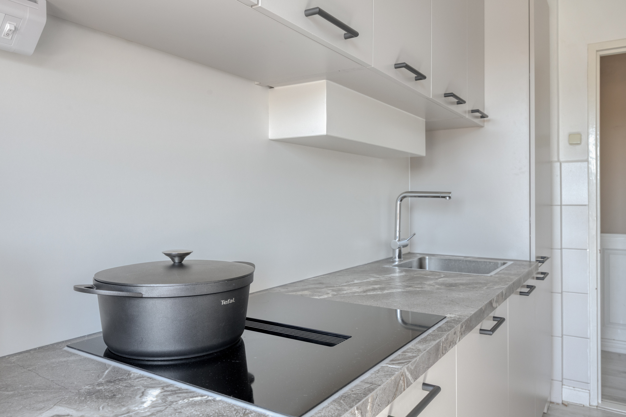 2 Bedrooms Bedrooms, ,Appartement,Te Koop,1671