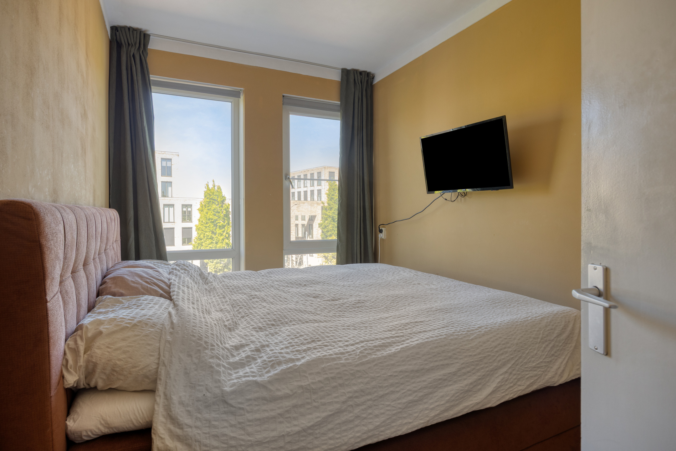 2 Bedrooms Bedrooms, ,Appartement,Te Koop,1671