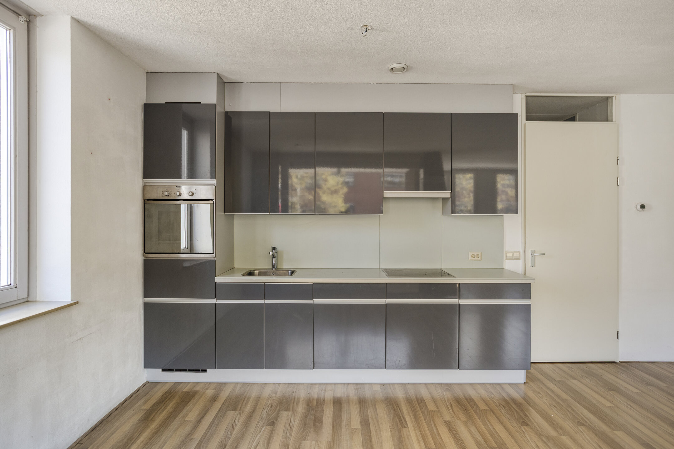 2 Bedrooms Bedrooms, ,1 BathroomBathrooms,Appartement,Te Koop,1672