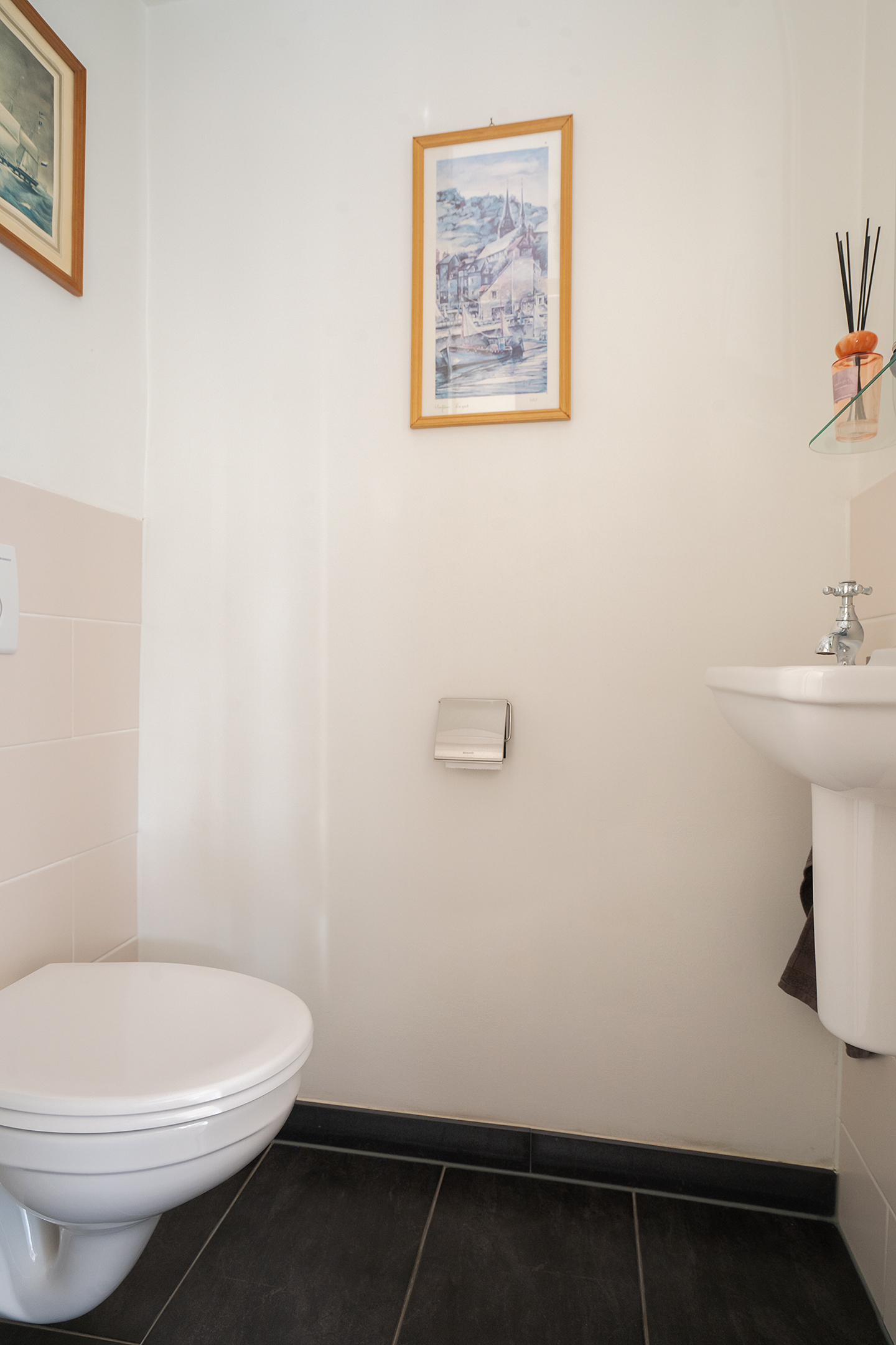 4 Rooms Rooms,1 BathroomBathrooms,Woonhuis,Te Koop,1049