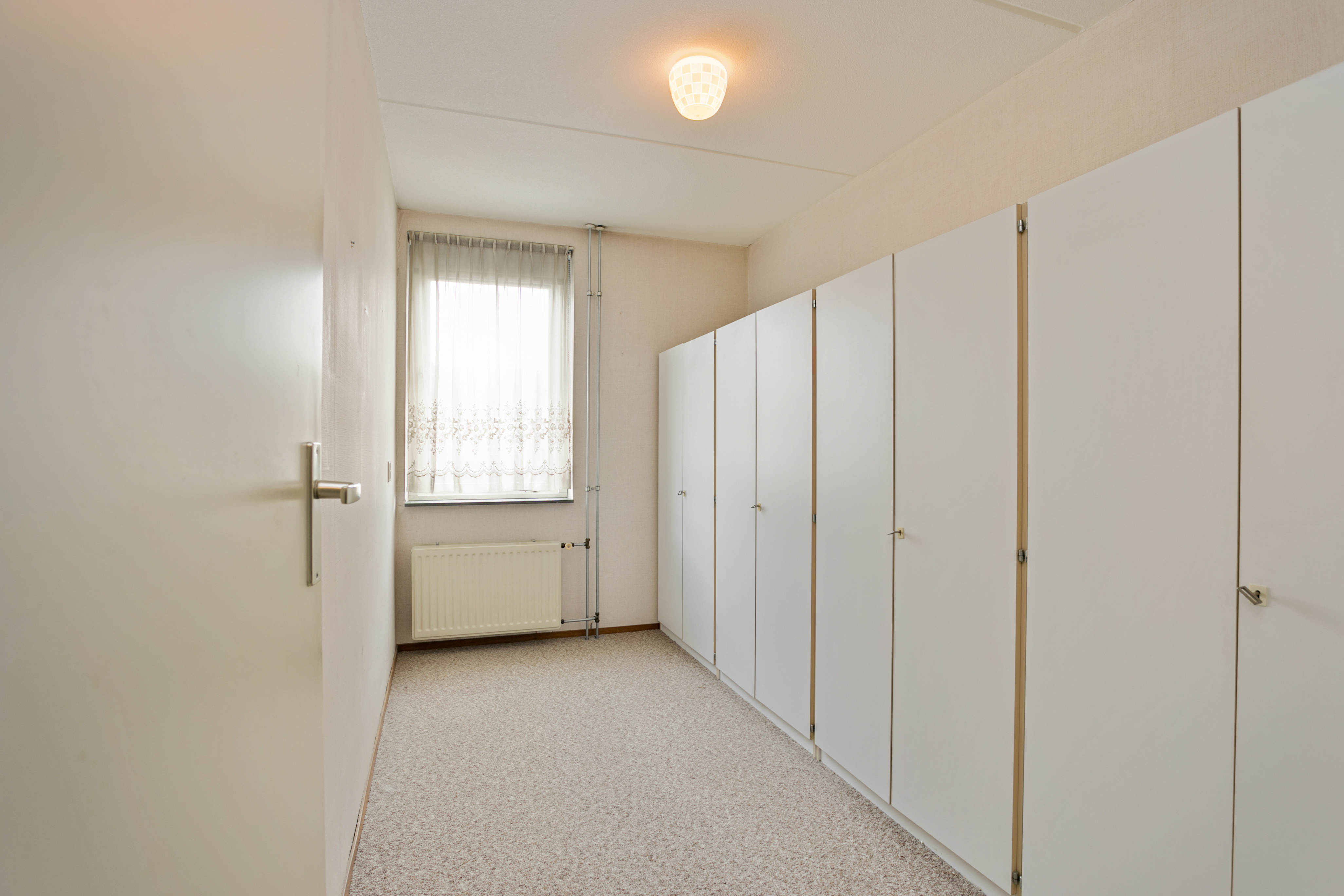 8 Rooms Rooms,1 BathroomBathrooms,Woonhuis,Te Koop,1050